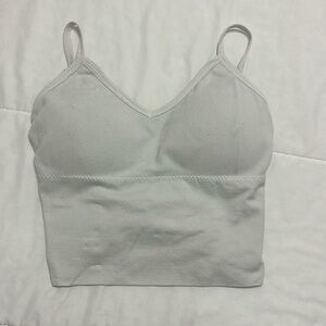 cute white shein cropped tank!